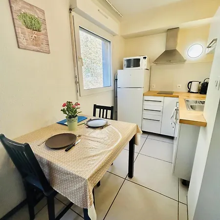 Thermotel 308 Appartement Saint-Martin-dʼUriage
