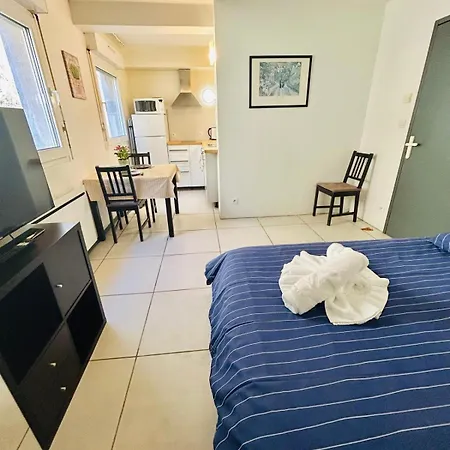 Thermotel 308 Saint-Martin-dʼUriage