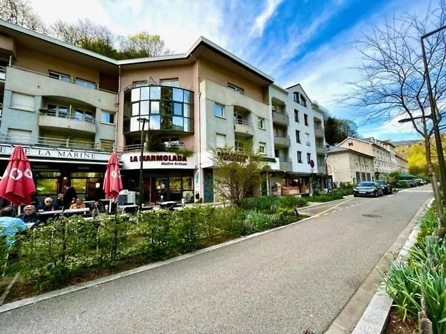 Thermotel 308 Saint-Martin-dʼUriage